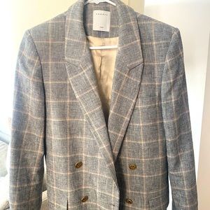 New beautiful Sandro blazer, size 38, US size 7.5